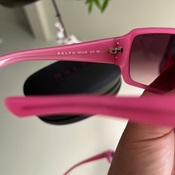 Ralph Lauren Sunglasses - Picture 3 of 11